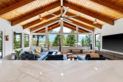 Glacier Estate - Scenic Mountain & River Views!