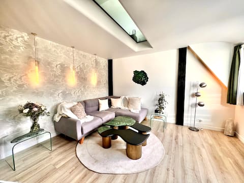 Duplex Design - in the heart of the forest - Climb