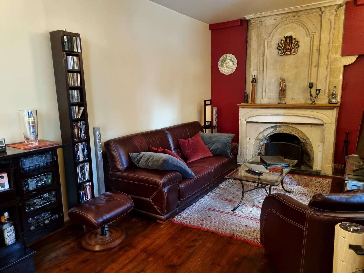 Top Airbnb: Cozy Caen stone apartment à Caen