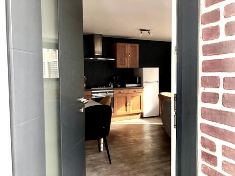 Pretty little downtown house -  1 to 4 people