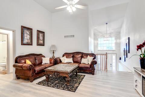 Spacious duplex home in St. Joseph, MO