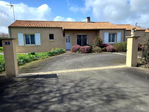 6 guests, 3 chbres, terrace