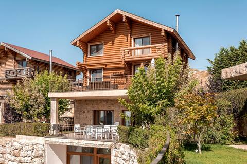 Lovely 2 BR Home in Faqra - 24/7 Power + Garden
