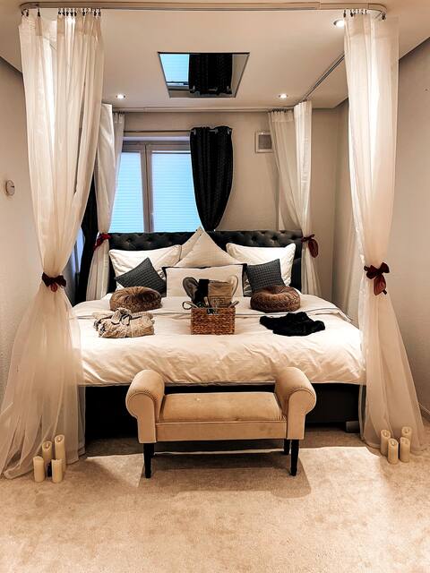 TIME TO two- romantic apartment, hot tub & sauna