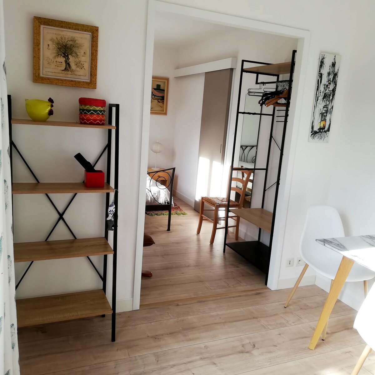 Top Airbnb: Gite 1 pers. neat Ardèche/Tricastin/Via Rhôna a Pont Saint Esprit
