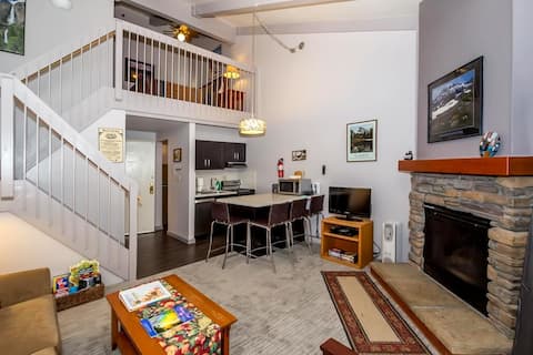 Yosemite Park Condo - 30 mins to Yosemite Village.