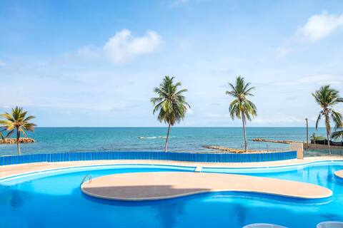 Magico Apartamento Front on the Sea 4 Rooms