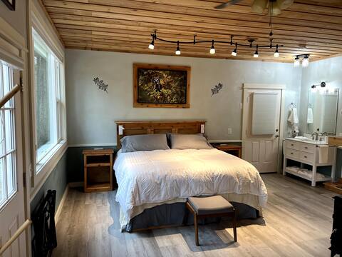 Montana High Country Cabin
