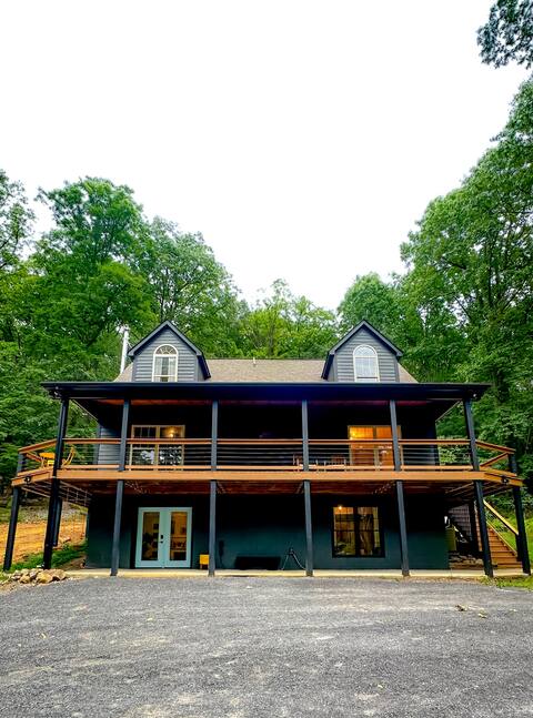 Forest Retreat w/Outdoor Amenities 4BR