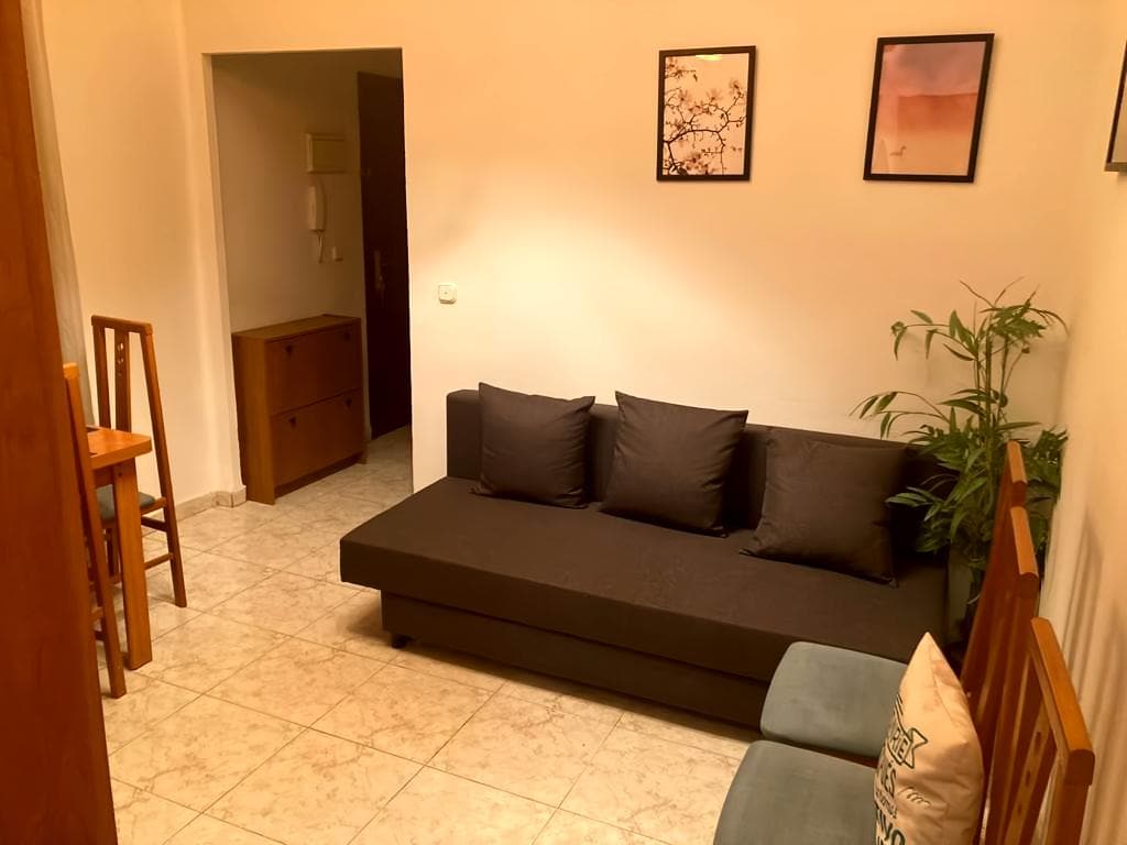 Top Airbnb: Spacious and central apartment in El Molinillo