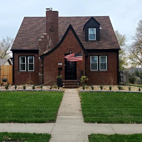 Nicely Remodeled Home Centrally Located & Private