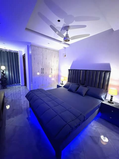 Quiet Luxury Condo in Lahore