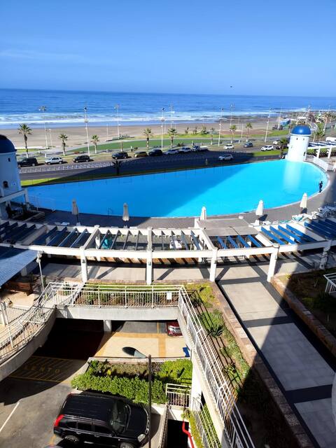 Oceanfront apartment