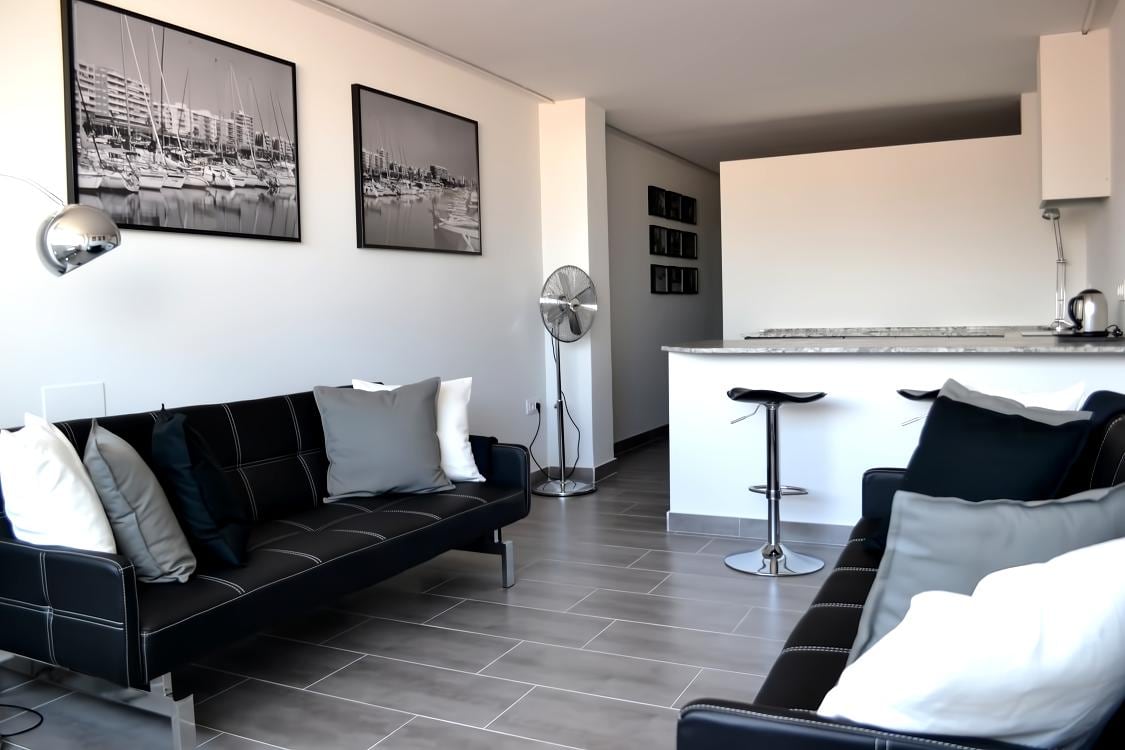 Propiedad de Airbnb exitosa: An impressive and modern studio en Santa Pola