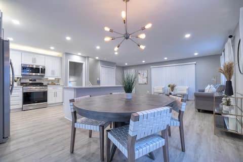 Captivating Home near Naperville