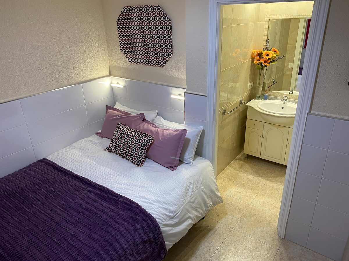 Top Airbnb: Dña Encarna Suite Apartment in Córdoba