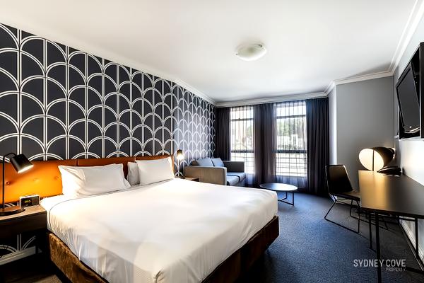 Top Airbnb: KozyGuru | Haymarket | Best Location Studio in Haymarket