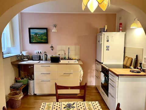 Top Airbnb: Lovely apartment in Connewitz in Connewitz