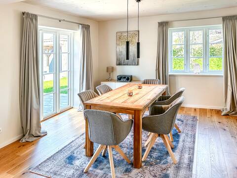 Coastal Luxury Frisian Villa