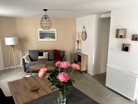 Laurence's Apartment