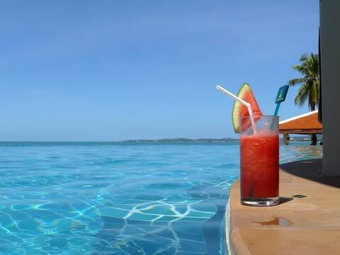 Oasis Beach Club on the 1st floor 3 rooms 2 bedrooms