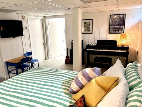 Guest Studio w/Kitchenette