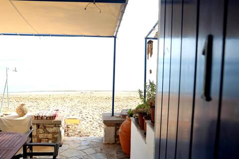 Thaleia’s apartments 1