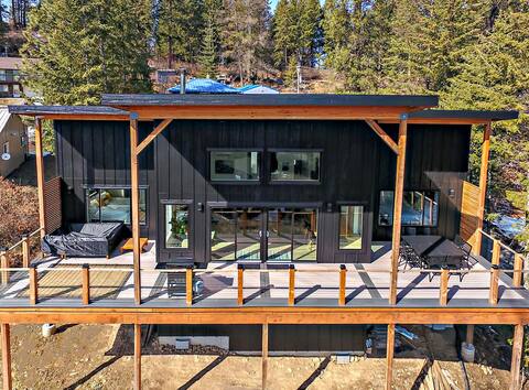 Stunning 3BR w/ Lake Access |Golf Cart | 11 guests