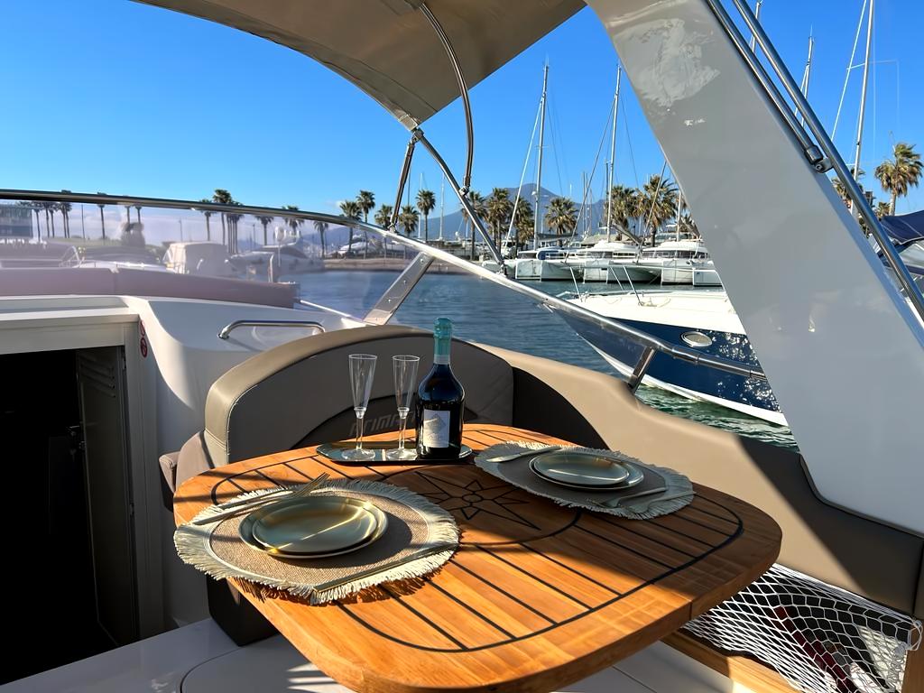 Airbnb con mejor rendimiento: Fascinating experience en Castellammare Di Stabia