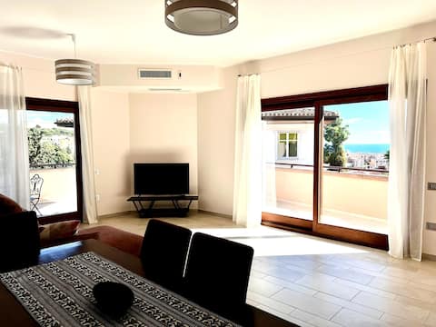 Top Airbnb: Casa "I Punici" Tax Identification Number IT092009C2000R3996 in Cagliari