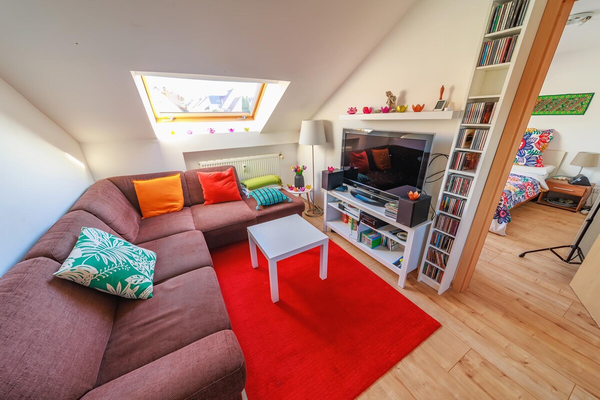 Top performing Airbnb: Cozy attic - Nice & cozy apartment in Stuttgart