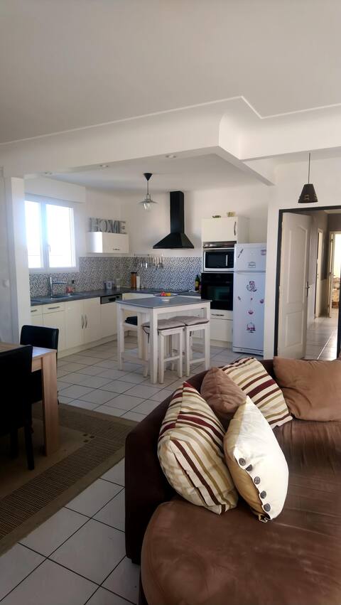 Marais You 3 bedroom house 6 pers.