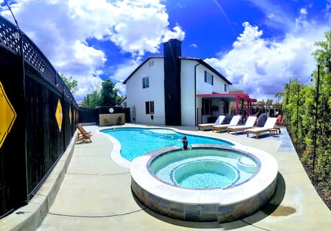 Home With a Piece of Paradise | Heated Pool | Spa