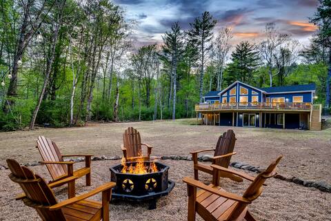 Skyline getaway• Hot tub• 15min to Shenandoah park