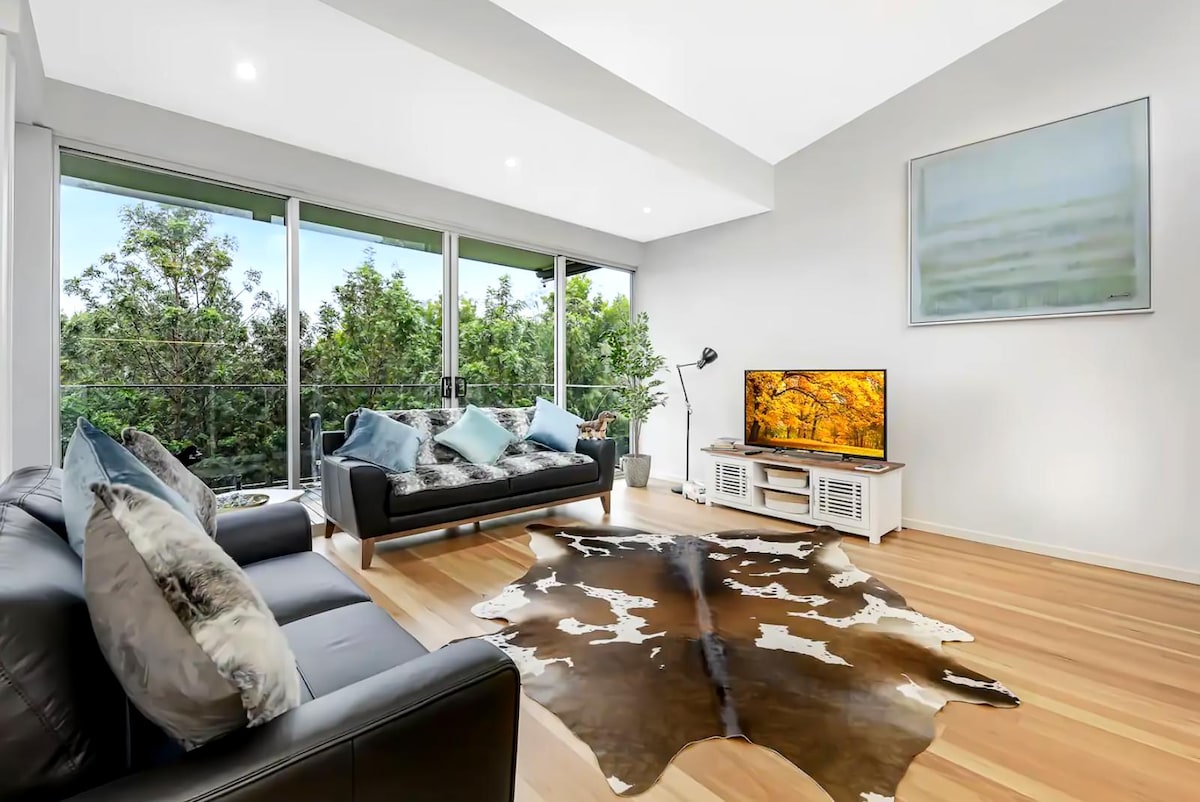 Top Airbnb: Serenity in Central Maleny a Sunshine Coast Regional