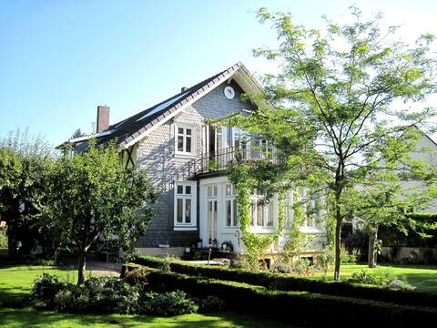 Apartment 110 sqm with balcony on Weser/Glacis/City