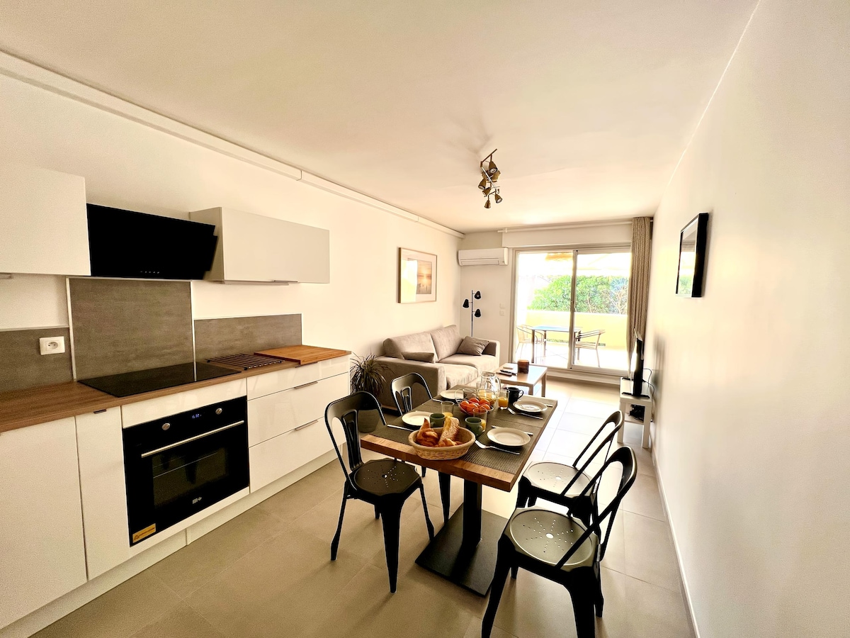 Successful Airbnb property: La Corniche a stone's throw from the beaches in Sète