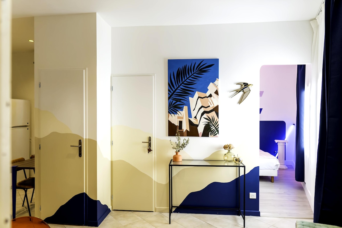 Annonce Airbnb populaire: Roma Reva: design, home cinema, parking, clim à Nîmes