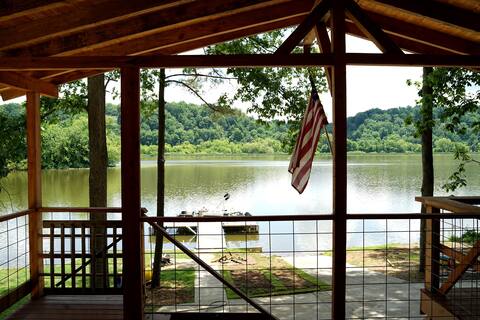 Creek Side Cabin on Sugar Creek.