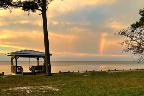Rainbow's End Retreat (IBX, NC)