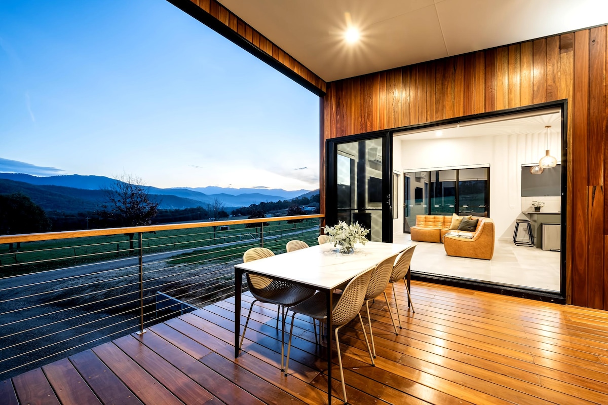 Top Airbnb: Rosie's Rest in Bright