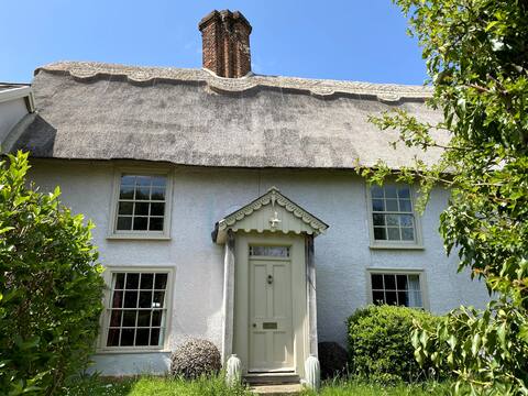 Cosy farmhouse in quiet village
