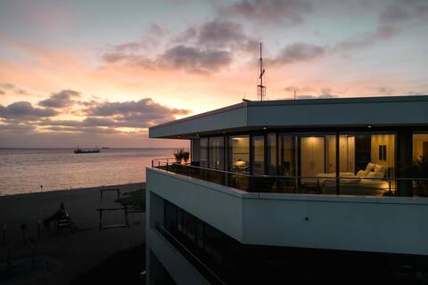 Bheaven | Penthouse Premium Apartment