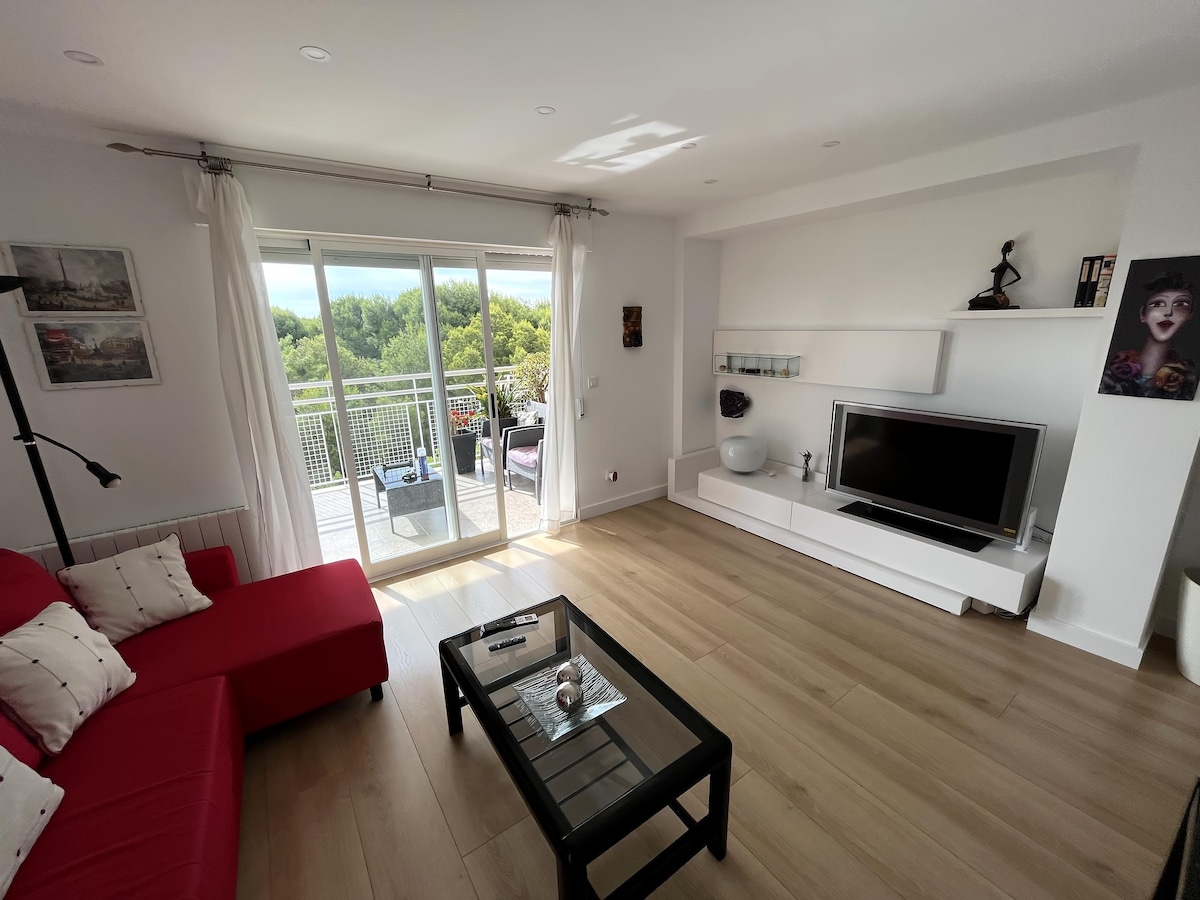 Top Airbnb: Mediterranean Costa Azahar Apartment à Castelló De La Plana