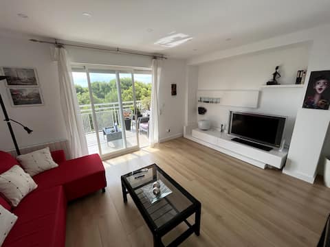 Top Airbnb: Mediterranean Costa Azahar Apartment en Castelló De La Plana