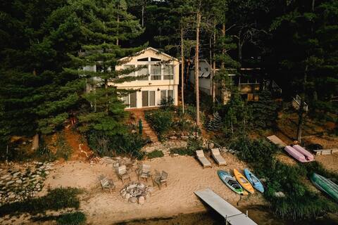 Parker Lake House, Hot Tub, Late Chk out Jan-Mar!