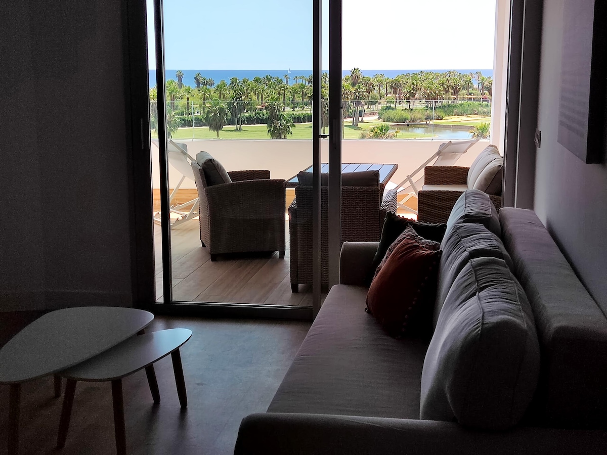 Beliebte Airbnb-Anzeige: Wonderful sea and golf views in Granada