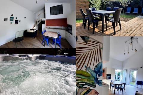 4 to 6 seater house with hot tub