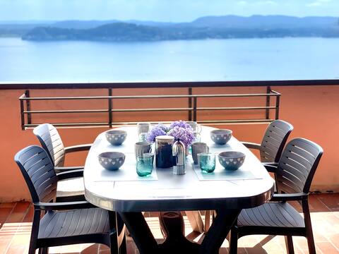Bellavista - Apartment with terrace on the lake