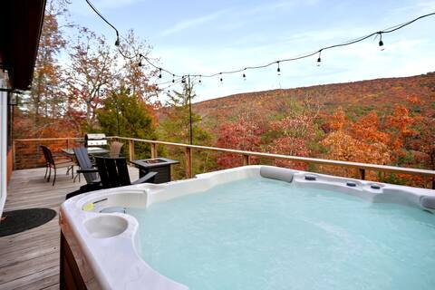 Starstone Chalet - Hot Tub! Mnt Views!